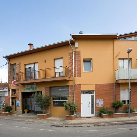 Hotel Amolls Restaurant I Habitacions Olot Exterior foto